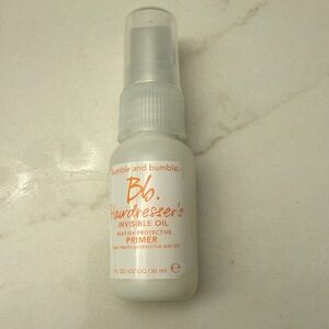 Bumble and bumble Hairdresser's Invisible Oil Primer - White with Peach Accent